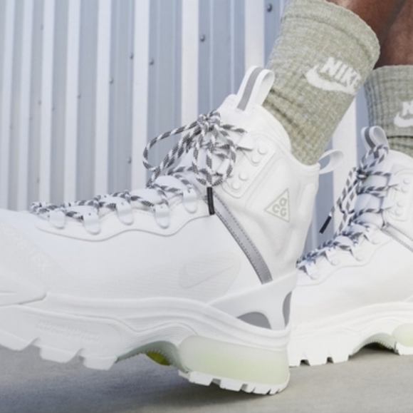 Nike Air Zoom Gaiadome Gore-Tex Lace-Up Bbots Size 7 Men/8.5 Women - Picture 12 of 12